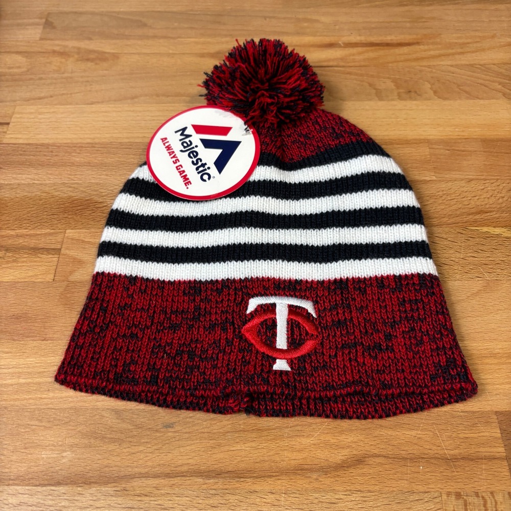 Minnesota Twins Hat Cap Mens Blue Red Beanie Pom Pom MLB Baseball Winter Hat NWT